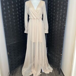 Chic Long Sleeve Cream Maxi Dress